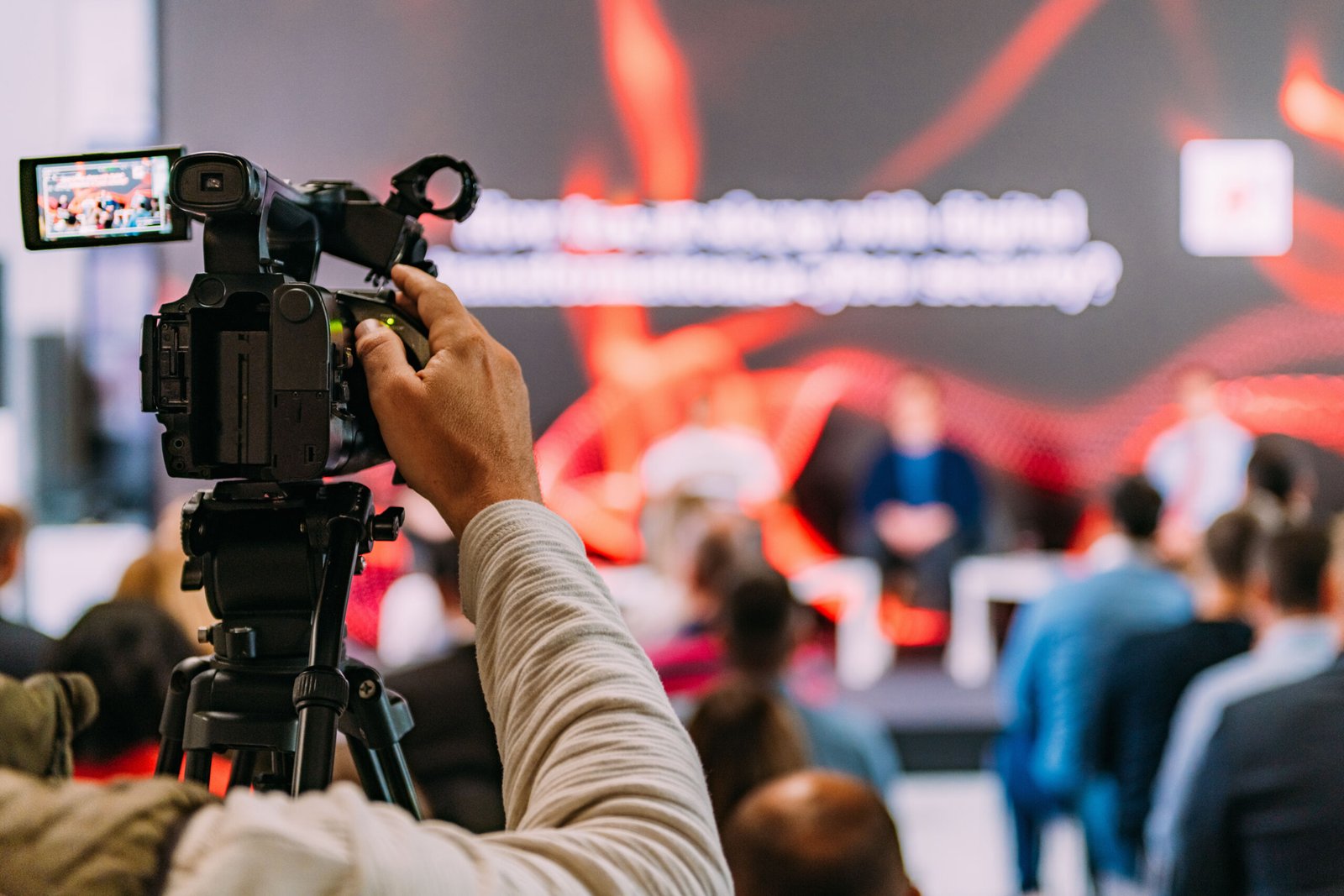 Television cameras at an IT Seminar